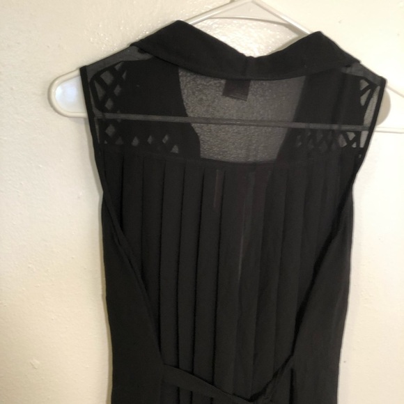 Cache Sleeveless Button Down Blouse Black Studded - Picture 8 of 10